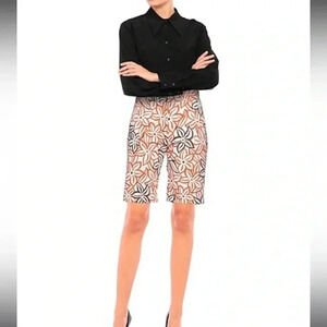 Eleventy Floral‎ Print Bermuda Shorts - Size 2